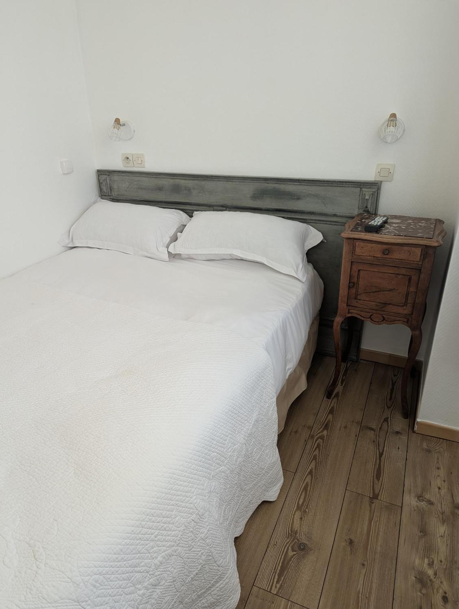 Hotel Du Parc Montelimar Bilik gambar
